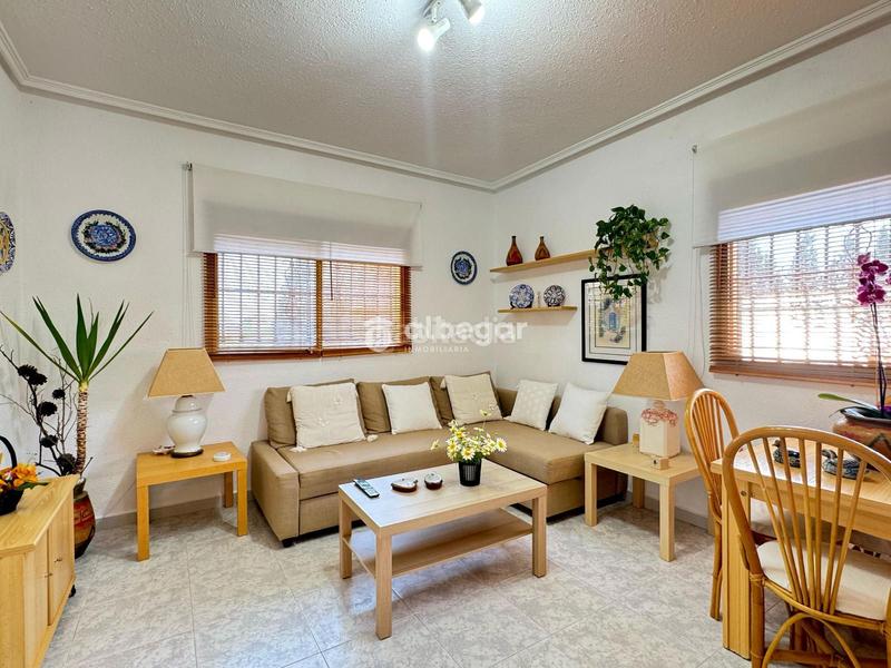 Foto 8725a139-fceb-410a-b732-b7e23cc867cb. Xalet amb aparcament a Urbanizaciones Llíria