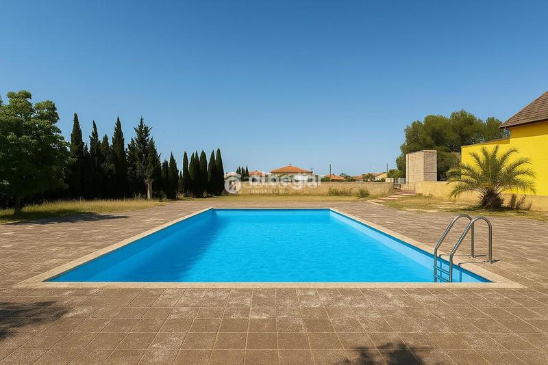 Foto 933831d7-12e0-4796-b4a1-9f639357544f. Xalet amb aparcament a Urbanizaciones Llíria