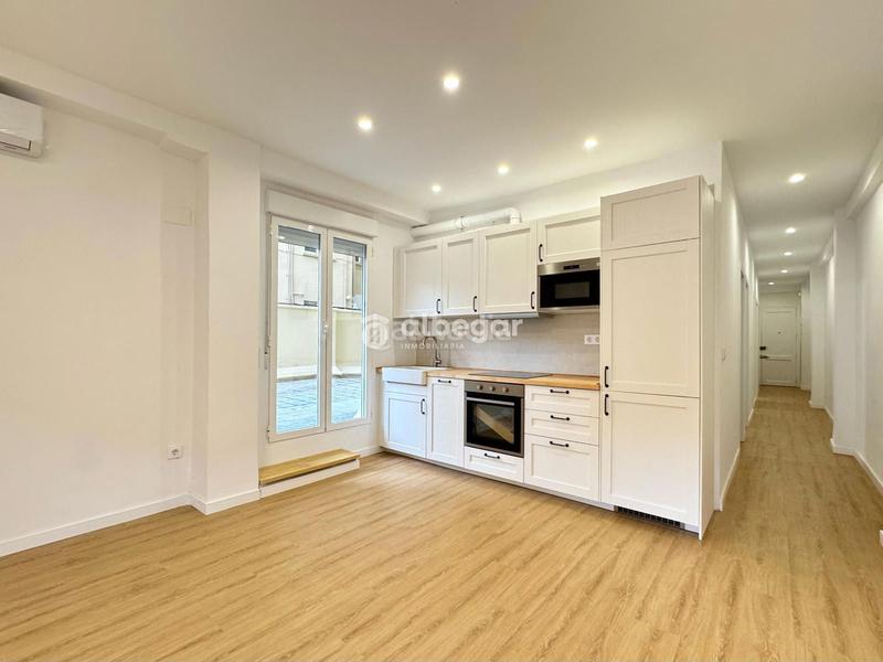 Foto 187910f2-42bc-443d-9f22-b9a560c98e17. Pis a El Calvari Valencia