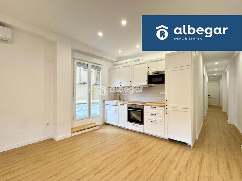 Foto 58f4f327-9bd1-4a69-8705-ca81a6e1c8a0. Pis a El Calvari Valencia