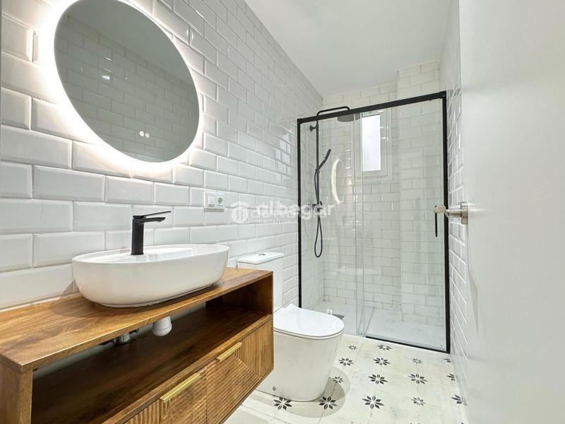 Foto 590766f2-223d-4282-be06-21192f762db1. Pis a El Calvari Valencia