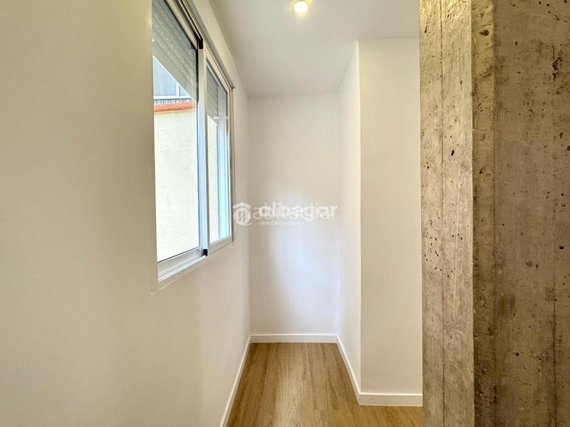 Foto 6d1e3f17-b262-4ca2-872e-479eaedfbe3c. Pis a El Calvari Valencia