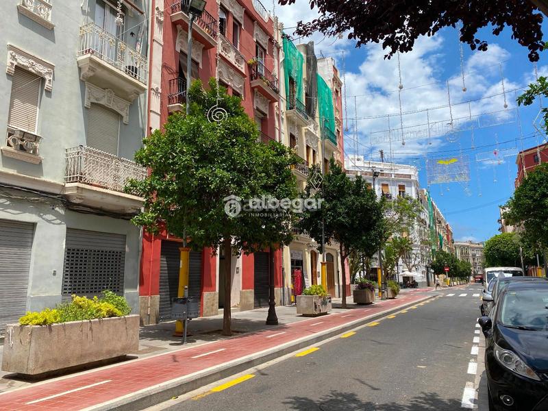 Foto 5a2f0c19-3ec8-478e-950e-43ad8ac6b1b1. Posto auto in Russafa Valencia