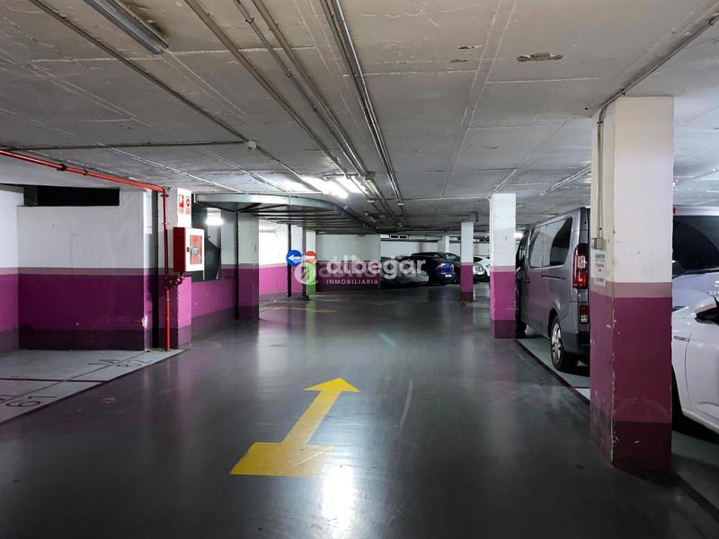 Foto 9075df0f-1d61-483f-be34-b2beea21692f. Posto auto in Russafa Valencia