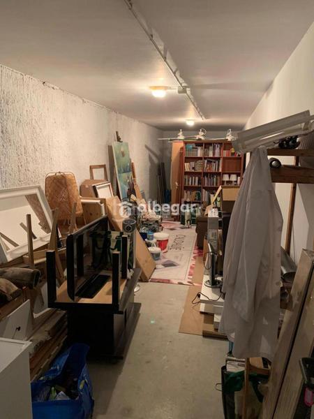 Foto b48c5891-30a1-4e85-851a-b96173c88ef5. Posto auto in Russafa Valencia