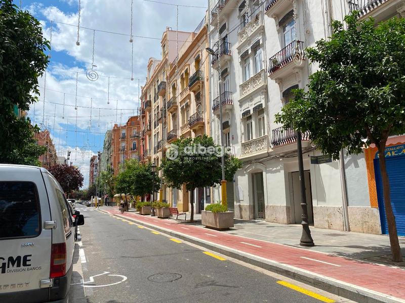 Foto efe4f892-76f5-4b9b-b51e-dd32c041607d. Posto auto in Russafa Valencia