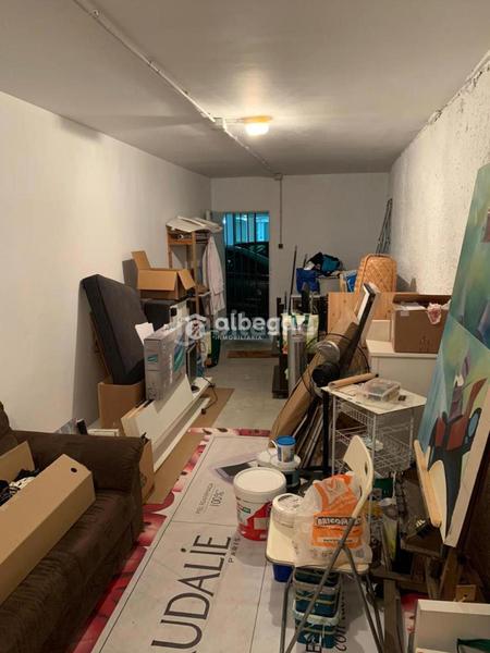 Foto f4de50b9-4e1e-4e96-831e-347d4e5221ab. Posto auto in Russafa Valencia