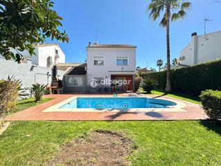 Chalet  Martinet. En san antonio de benagéber