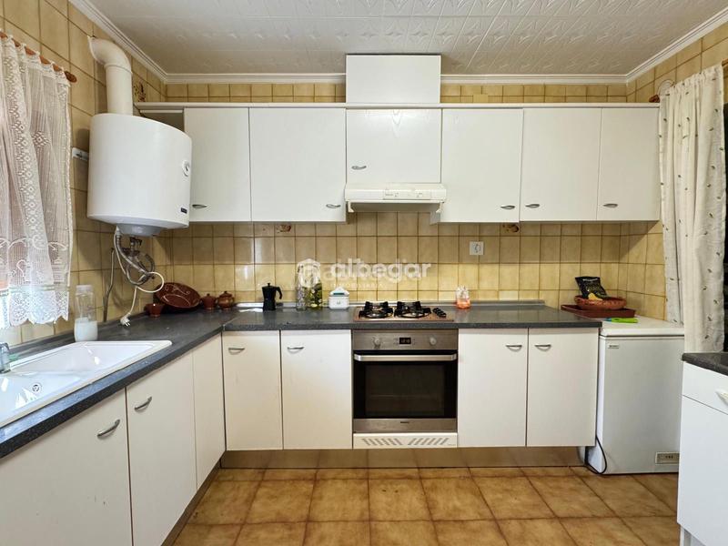 Foto 1a9367c8-e86d-437a-9895-132015e572a3. Chalet mit pool in Casco Antiguo Llíria