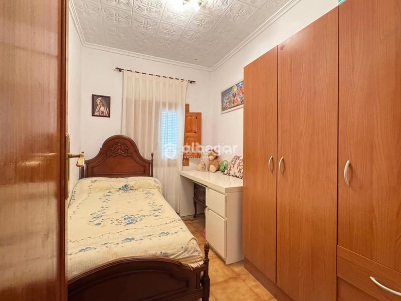 Foto 519297fb-300f-49d2-937e-c3f1e7e23d88. Chalet mit pool in Casco Antiguo Llíria