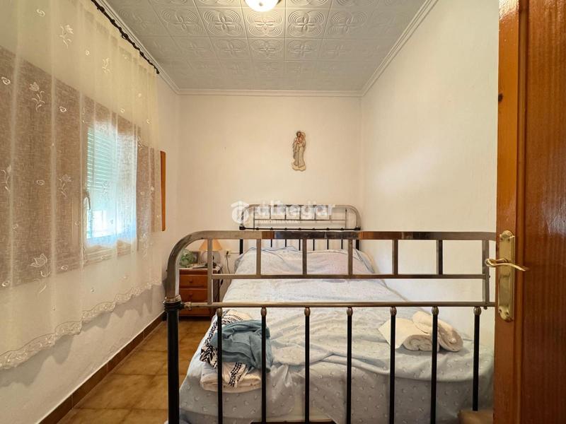 Foto a4c42515-d86f-4de0-b2d7-38d0a3d8e885. Chalet mit pool in Casco Antiguo Llíria