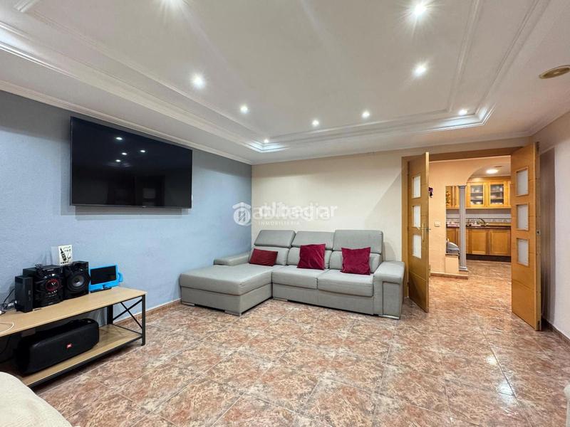 Foto 56482c7e-7194-43e3-99f2-e4ec63d3574c. Flat in Centro Ciudad Paterna