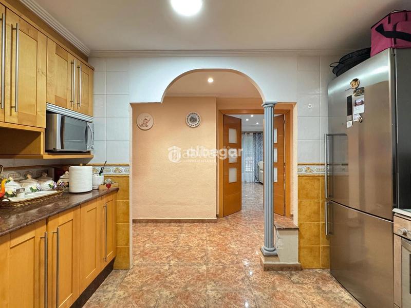 Foto 632577b0-6d9d-4c26-9fab-b702041d9309. Flat in Centro Ciudad Paterna