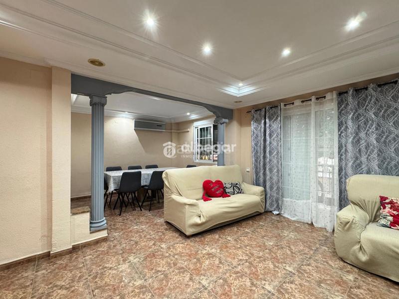 Foto a4c4db77-6b55-464d-993f-11e26a107fcd. Flat in Centro Ciudad Paterna