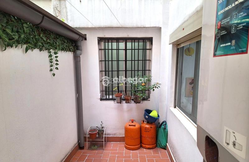 Foto 71bf2b76-399f-4544-9c51-f53e11560b2f. Alquiler piso fantástica vivienda en alquiler de temporada! en Valencia