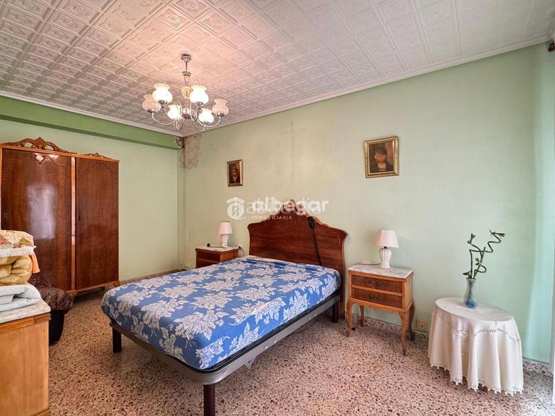 Foto 0220ef5e-0e97-4c77-b81d-72be4cc5b9a8. Pis a Moncada