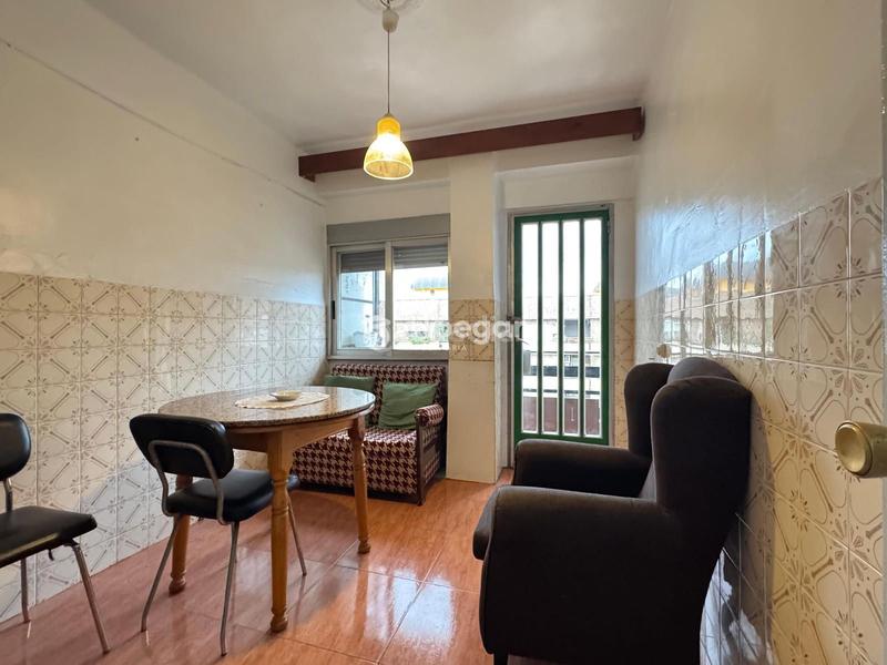 Foto 6643635a-4b66-4e0a-a214-1b4752d48556. Appartamento in Malilla Valencia