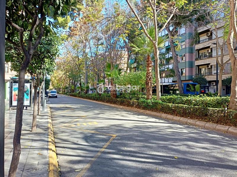 Foto e517e235-8caa-40a7-99cb-a32a62c2372b. Local commercial dans Zona Avenida al Vedat Torrent