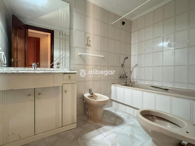 Foto 3c1188aa-dcbc-4893-8b12-ececa041f9d8. Dúplex a Benetússer