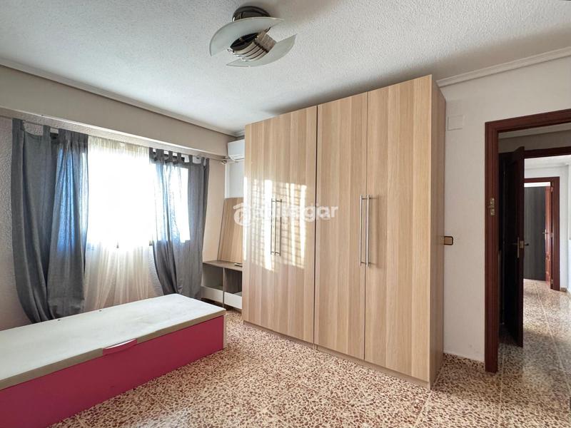 Foto 63211c59-6ce9-4bec-a247-4069cf609bea. Dúplex a Benetússer