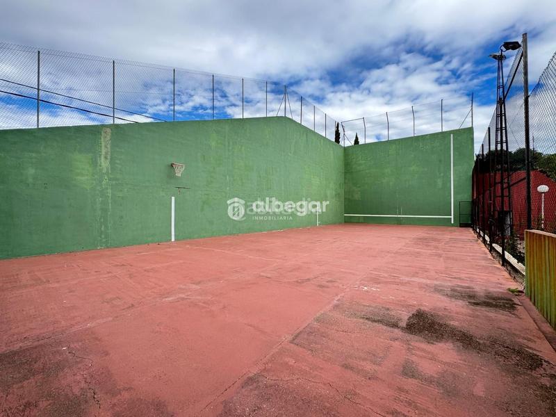 Foto 26aef53d-97c1-44a5-9007-95edad5c9aba. Chalet con parcheggio piscina in Albalat dels Tarongers