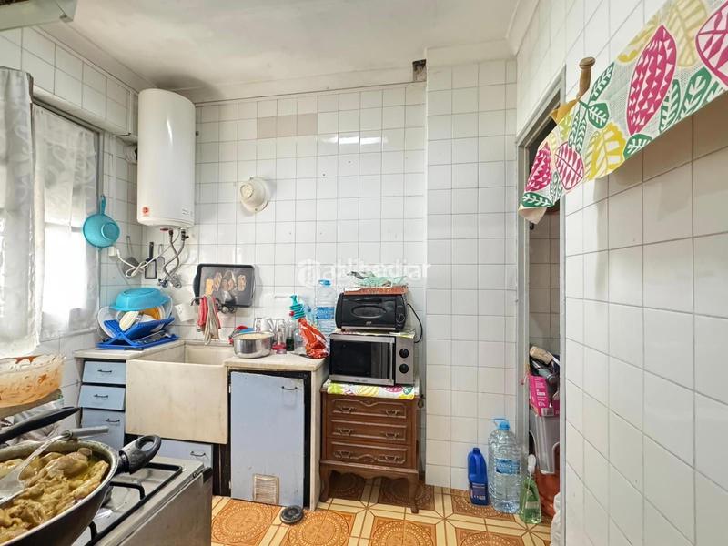 Foto 7bc21de7-4f57-4bb0-b0f9-c03403d2698f. Flat in Les Tendetes - Avenida Burjassot Valencia