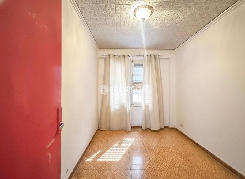 Foto c8270f34-abba-4a96-baf7-d6a77d39023e. Flat in Les Tendetes - Avenida Burjassot Valencia