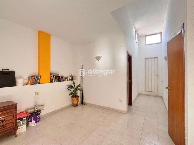 Foto fe06877c-39ee-4fd3-a13c-fcdadc5865d0. Casa adossada a Alfafar