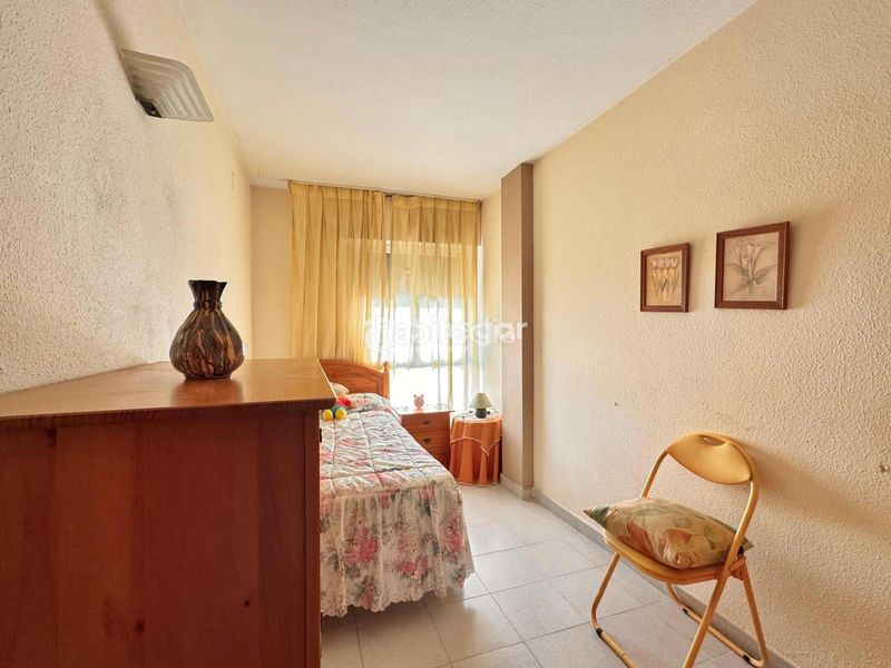 Foto 0d80d466-fd5d-4af0-9851-494cbecd6841. Casa adossada a Alfafar