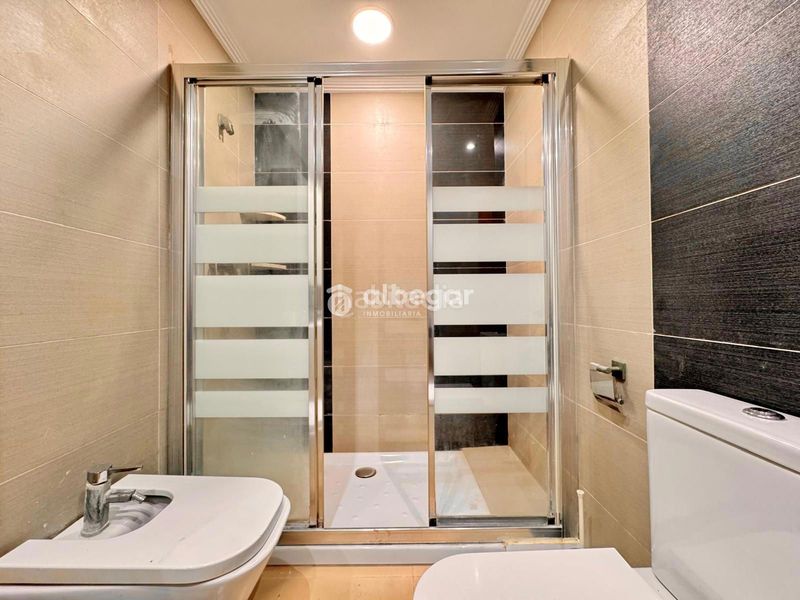Foto 71fdff56-6a2b-4621-92d7-d8bbc86a8527. Casa adossada a Alfafar