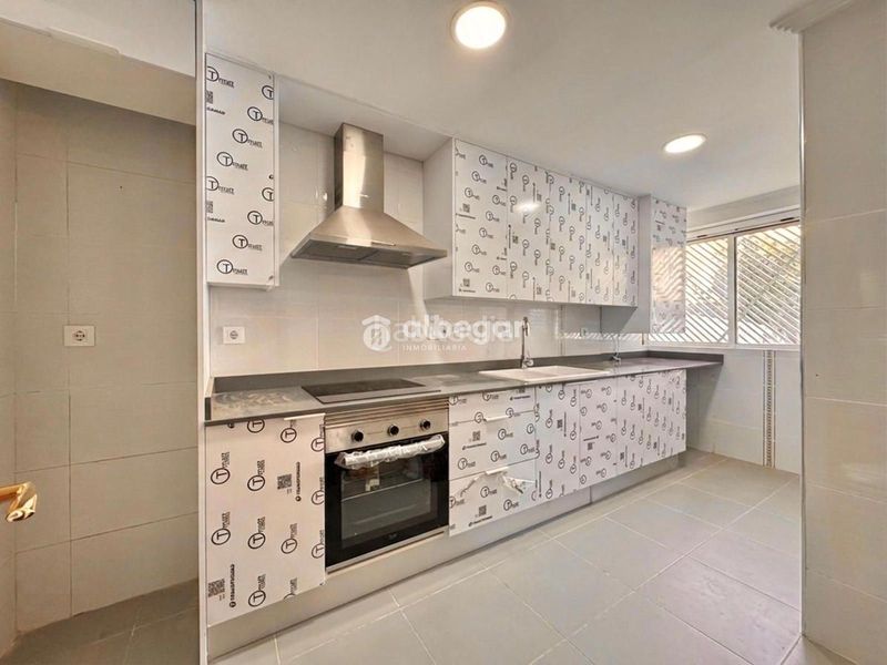 Foto 9e5b5933-8cca-41da-9920-ad9864c37a6a. Casa adossada a Alfafar