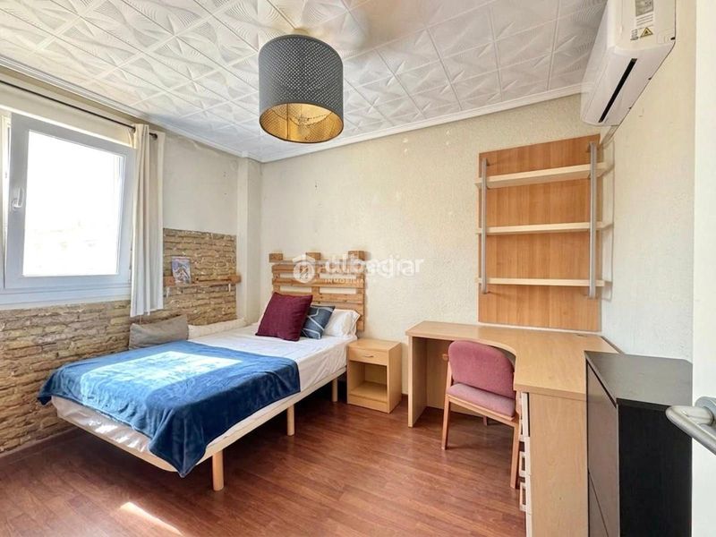 Foto 2019dc62-b600-4fb9-9e47-54f95b767e44. Pis a El Calvari Valencia