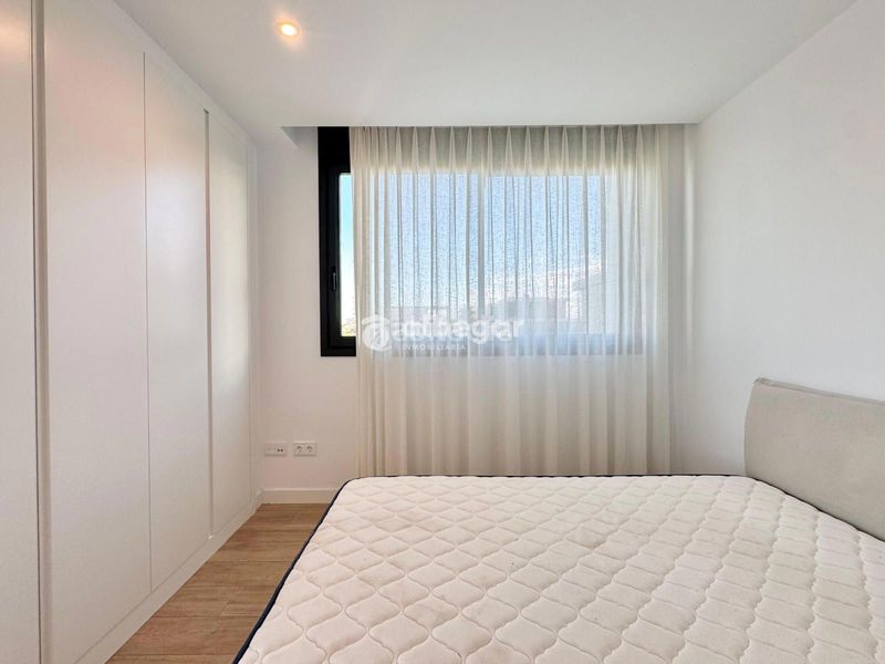 Foto 8f85ec41-e375-4dc0-b286-3ba34493a480. Lloguer xalet amb piscina a Torre en Conill-Cumbres de San Antonio Bétera