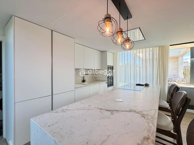 Foto cae89e76-8a2a-49b1-b3d7-a5079ac83e33. Lloguer xalet amb piscina a Torre en Conill-Cumbres de San Antonio Bétera