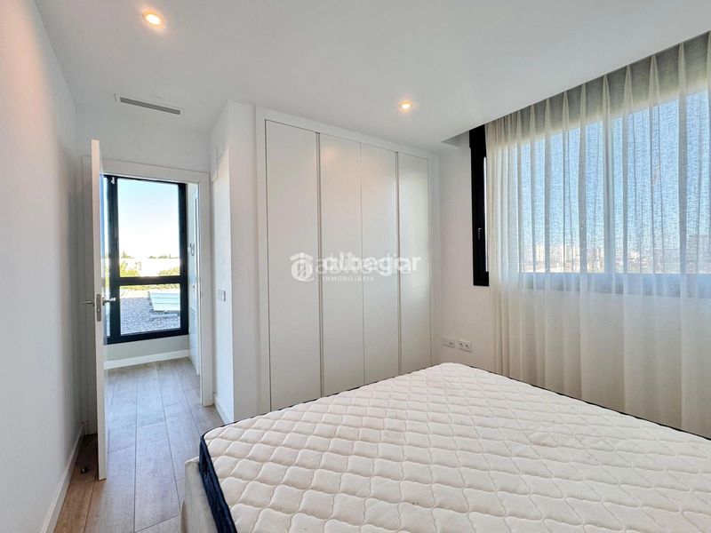 Foto eb85aa95-5b1f-4b02-90ec-fd500a2767d4. Lloguer xalet amb piscina a Torre en Conill-Cumbres de San Antonio Bétera