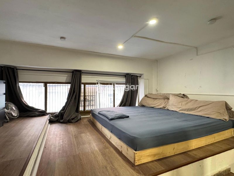 Foto 25069ee1-e138-4935-bc39-8e0a06d2d133. Pis a El Calvari Valencia