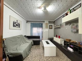 Etagenwohnung in L´Hort de Senabre. En valencia