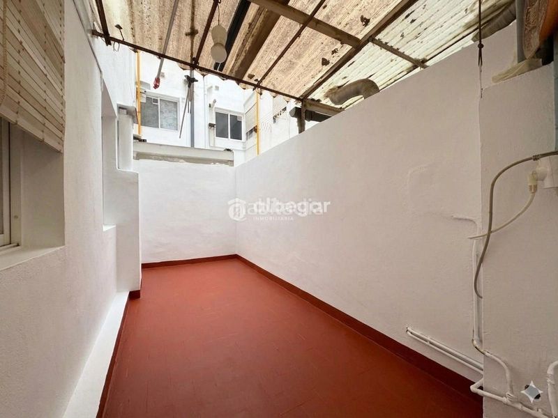 Foto fd2a91bb-878f-4144-b06e-941745a92326. Pis a L´Hort de Senabre Valencia