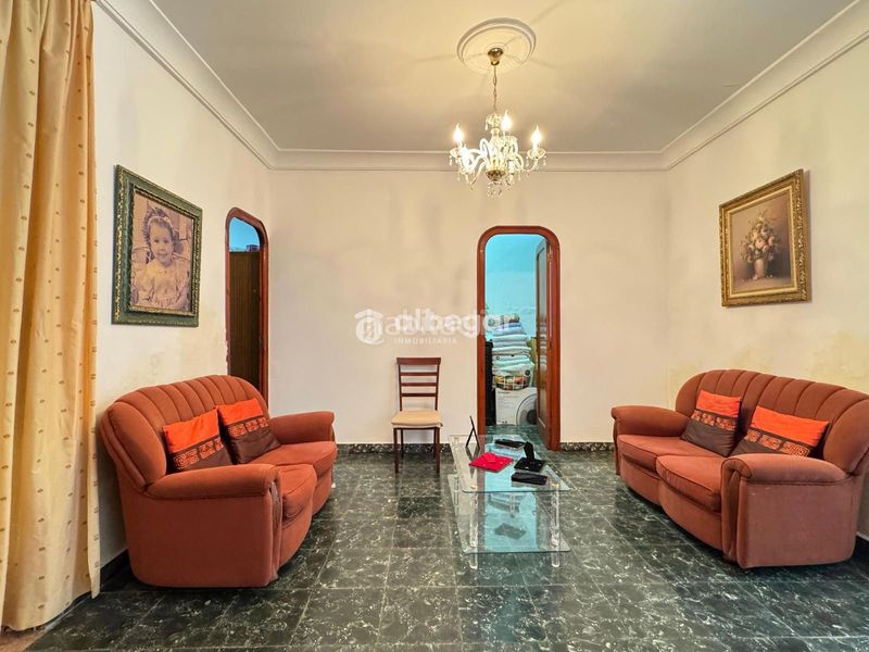 Foto 70b6edd2-f2db-427c-bc9f-e96b9d088ac8. Casa a Picassent
