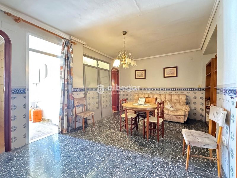 Foto b233cb28-331f-48c1-8e64-6c2f1ca265ba. Casa a Picassent
