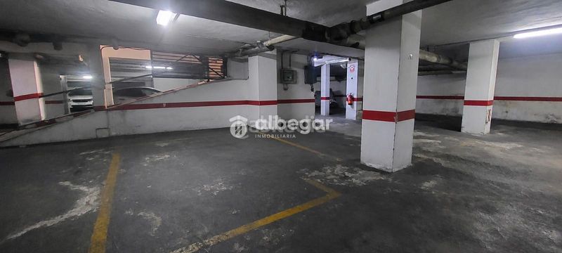 Foto b0d31aba-23c5-4131-bbbb-f7904e8ffb66. Aparcament cotxe a Marxalenes Valencia
