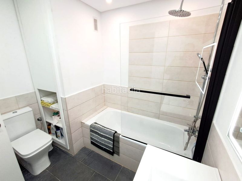 Foto 2331aee3-d1de-4e21-96e4-95d7cf5c7314. Apartament a boulevard 3 a Parque de la Paloma Benalmádena