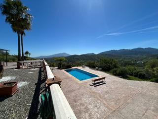 Xalet a Guaro. Finca rustica, guaro con piscina y vistas