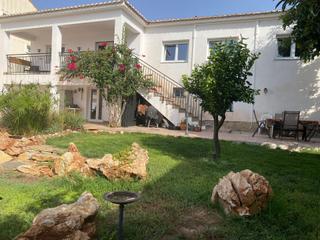 Xalet  Competa. Villa de lujo con piscina privada y apartamento de invitados ind