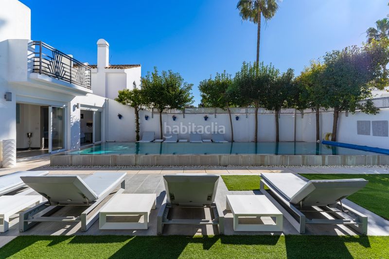 Foto 5788da1b-8a70-47b5-a593-5525e9fb7174. Xalet amb calefacció aparcament piscina a Atalaya - Isdabe Estepona