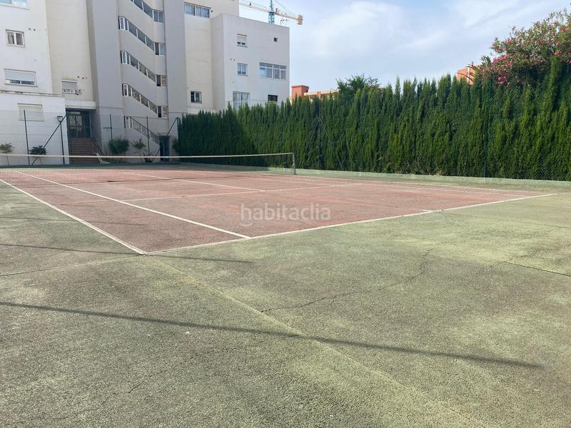 Foto 0b346d1c-3832-4d83-8c5d-0562d3864845. Apartamento en salvador rueda 5 amplio apartamento de 4 dormitorios con terrzajardín grande en Benalmádena