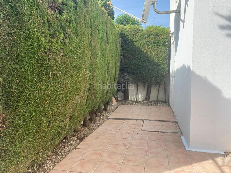 Foto 15b6af5f-a16e-4607-aafc-5bd81e52b44c. Apartamento en salvador rueda 5 amplio apartamento de 4 dormitorios con terrzajardín grande en Benalmádena