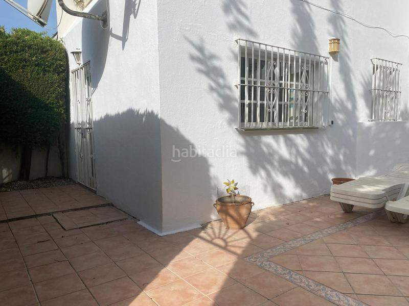 Foto 5d7a78ee-ede1-4aa0-8f72-0906d092dd69. Apartamento en salvador rueda 5 amplio apartamento de 4 dormitorios con terrzajardín grande en Benalmádena