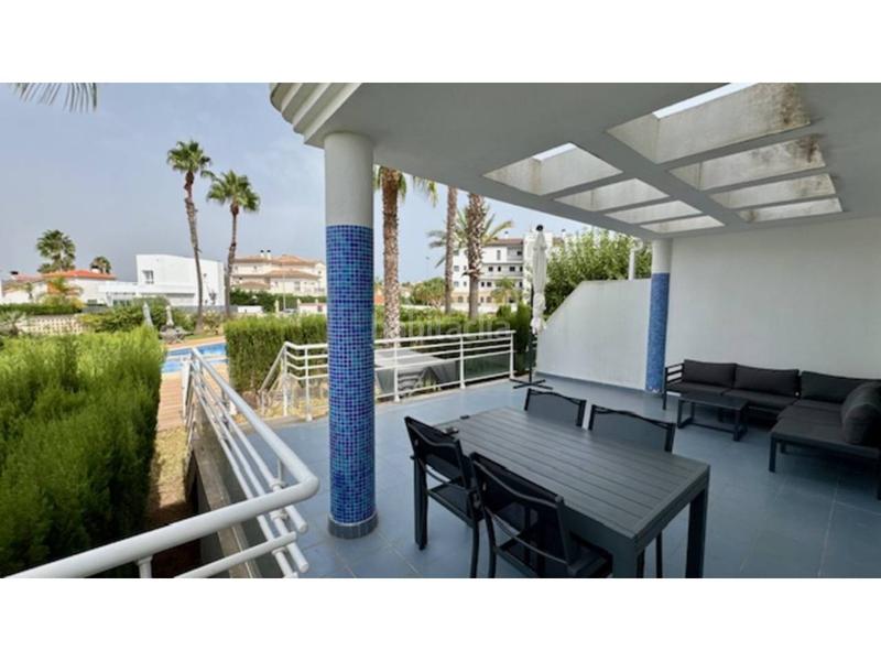 Foto 97dddbad-bdaf-4108-874d-dbde50fae6e9. Rent flat with parking pool in Oliva nova Oliva
