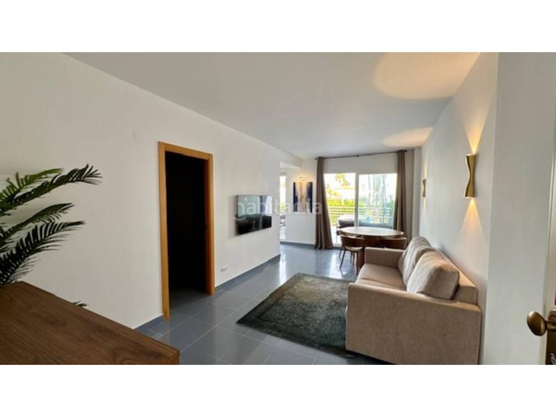 Foto d6136566-d7ed-4c6d-a50e-d298fb0e19cf. Rent flat with parking pool in Oliva nova Oliva